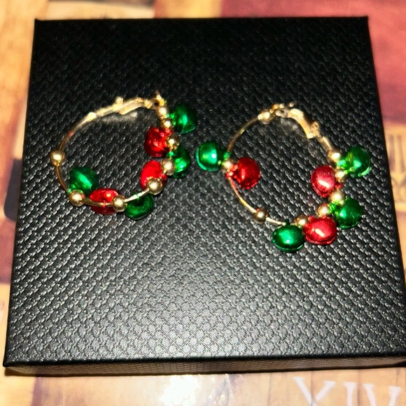 Festive Red and Green Hoop Earrings - Picture 3 of 3